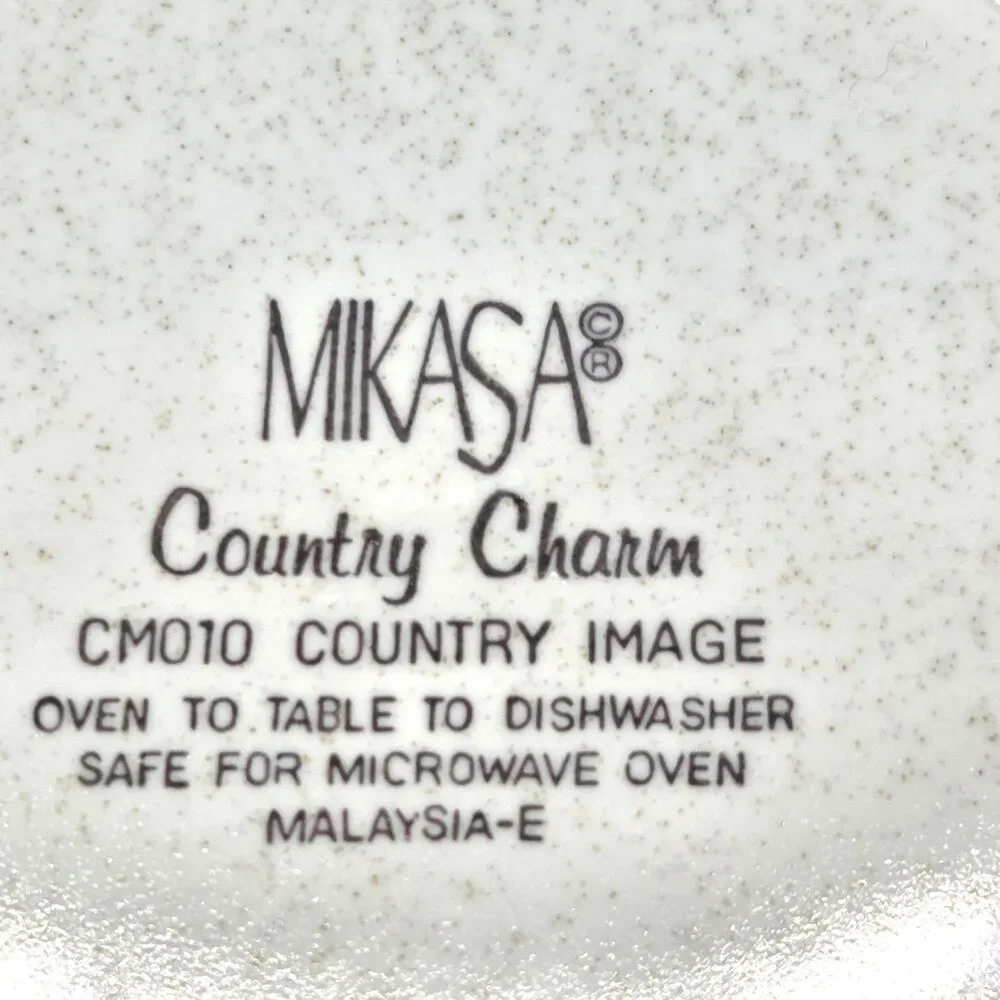 Mikasa Country Charm Country Image Vegetable Serving Bowl 10.5
